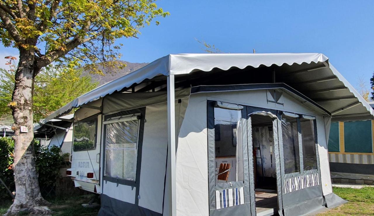 Camping Italia 90 Caravans Domaso Ngoại thất bức ảnh