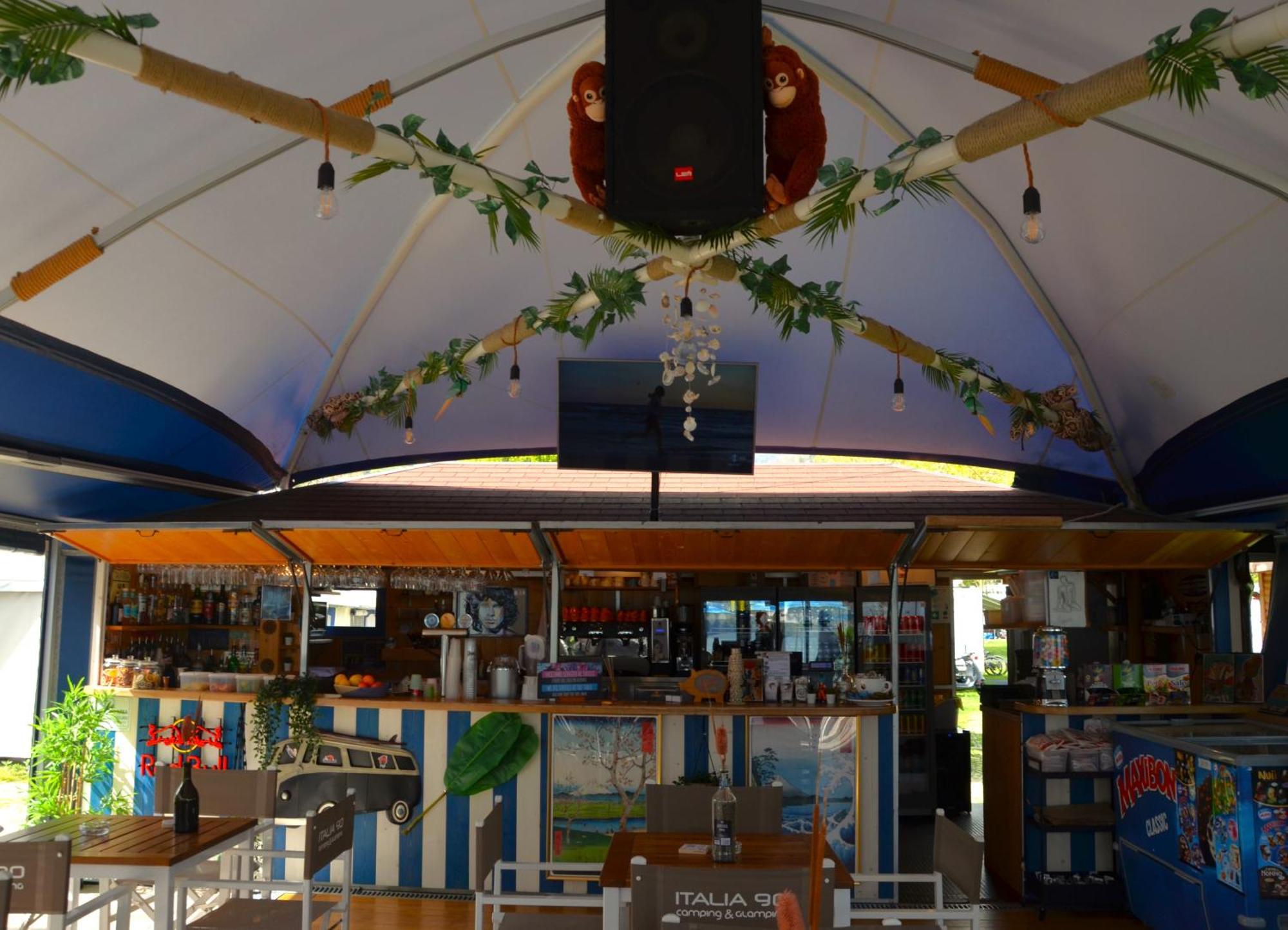 Camping Italia 90 Caravans Domaso Ngoại thất bức ảnh