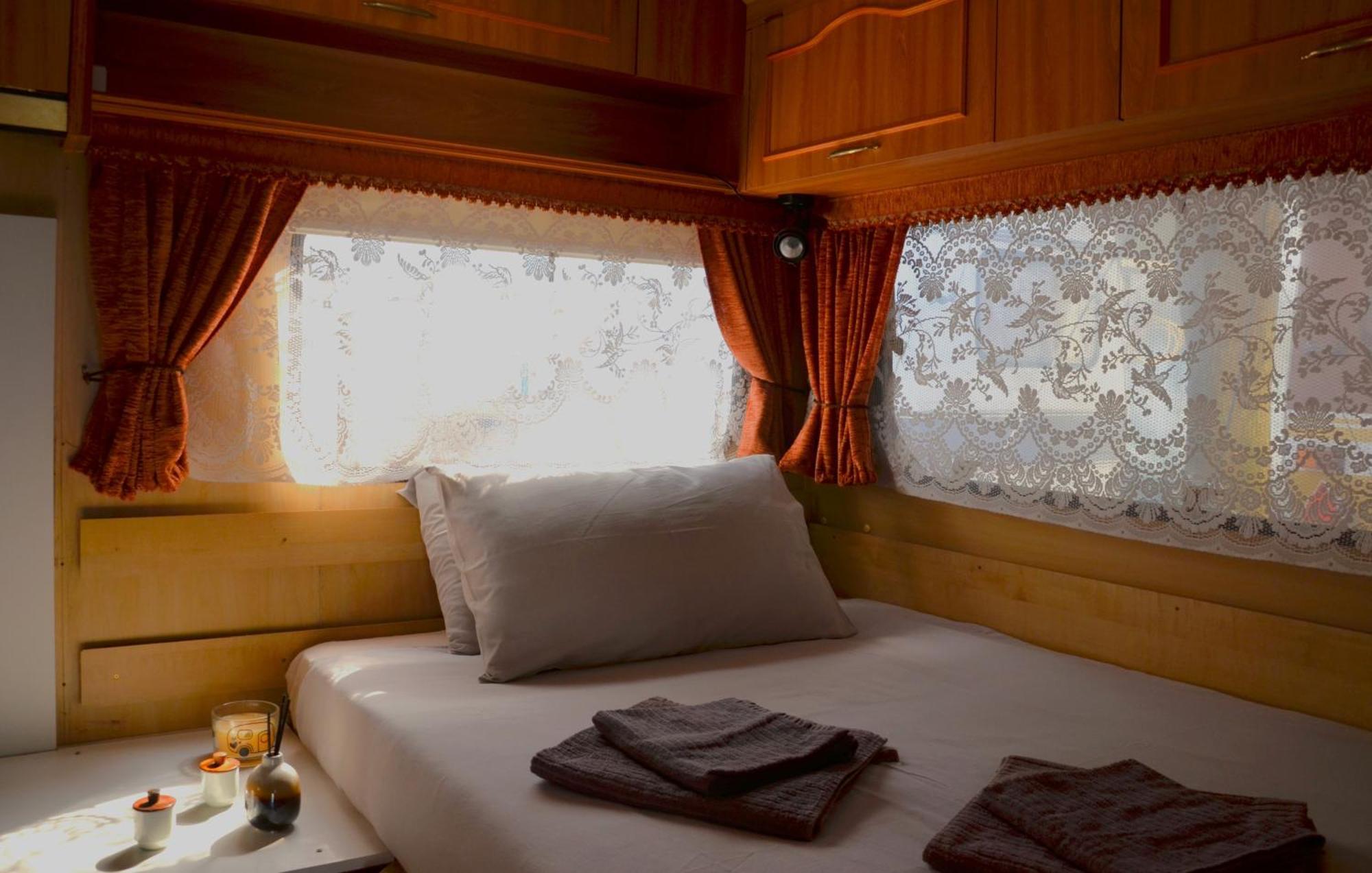 Camping Italia 90 Caravans Domaso Ngoại thất bức ảnh