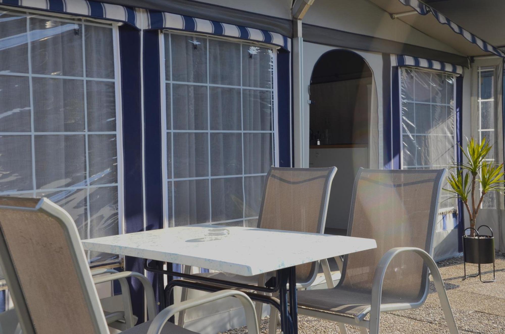 Camping Italia 90 Caravans Domaso Ngoại thất bức ảnh